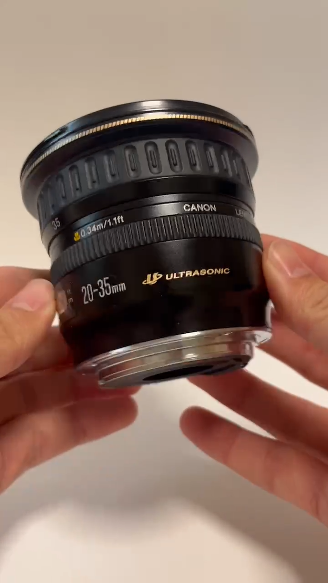 Canon EF 20-35mm f/3.5-4.5 USM Ultra Wide Angle zoom Lens tested