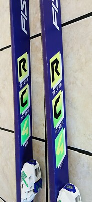 Fischer 180 cm Vacuum RC4 Skis 531777 With Tyrolia 580 Bindings