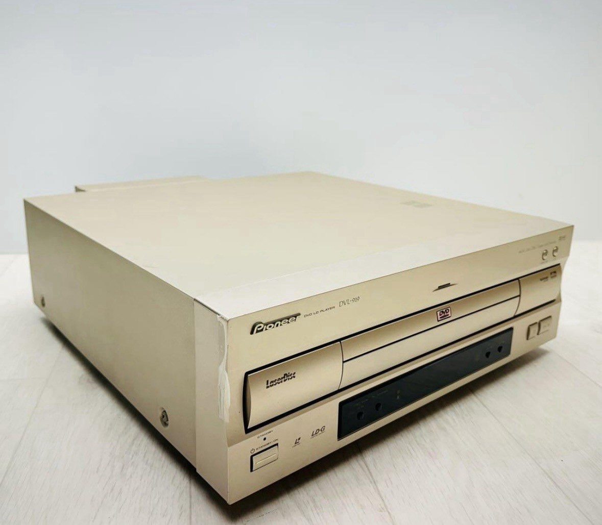 Pioneer DVL-919 Laserdisc Player CD LD DVD Compatible Player Gold