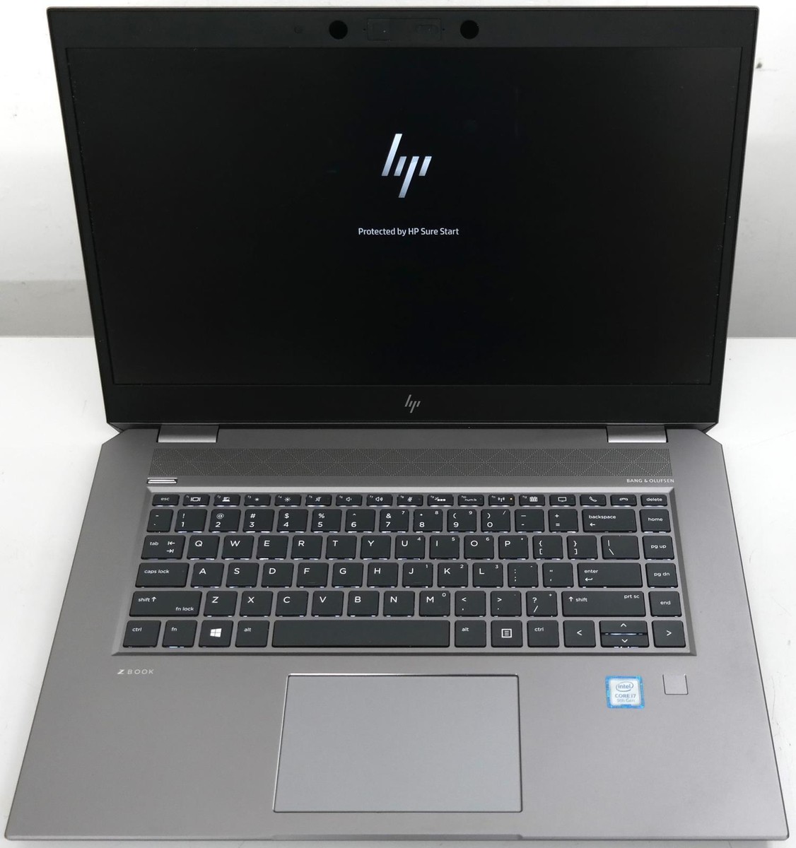 HP ZBook Studio G5 i7-9750H 2.60GHz 16GB RAM 512GB SSD Quadro