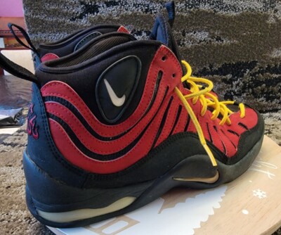 Vintage 1997 Nike Air Bakin 