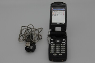 Panasonic Docomo FOMA P900iV Cloud Phone Final Fantasy VII Advent