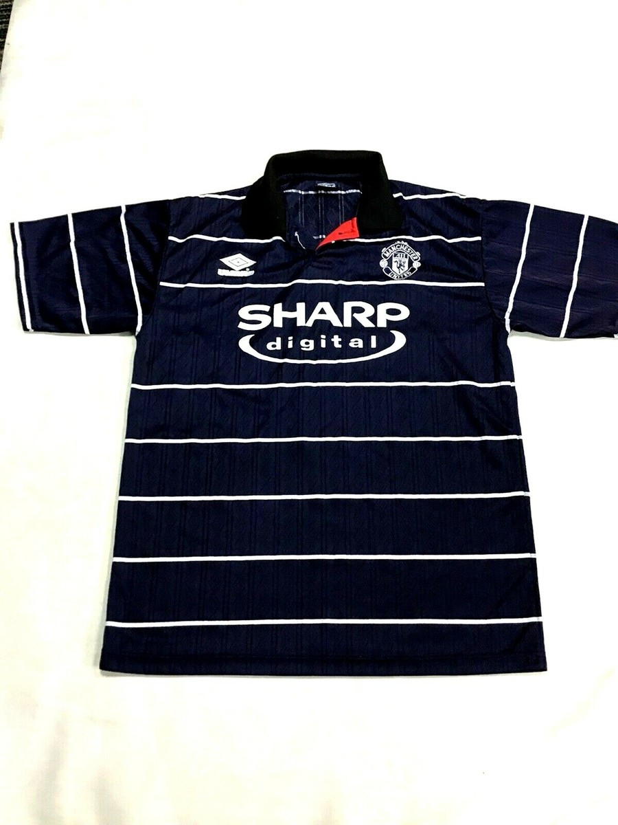 Vintage Manchester United 1999-00' Away Football T-Shirt Umbro