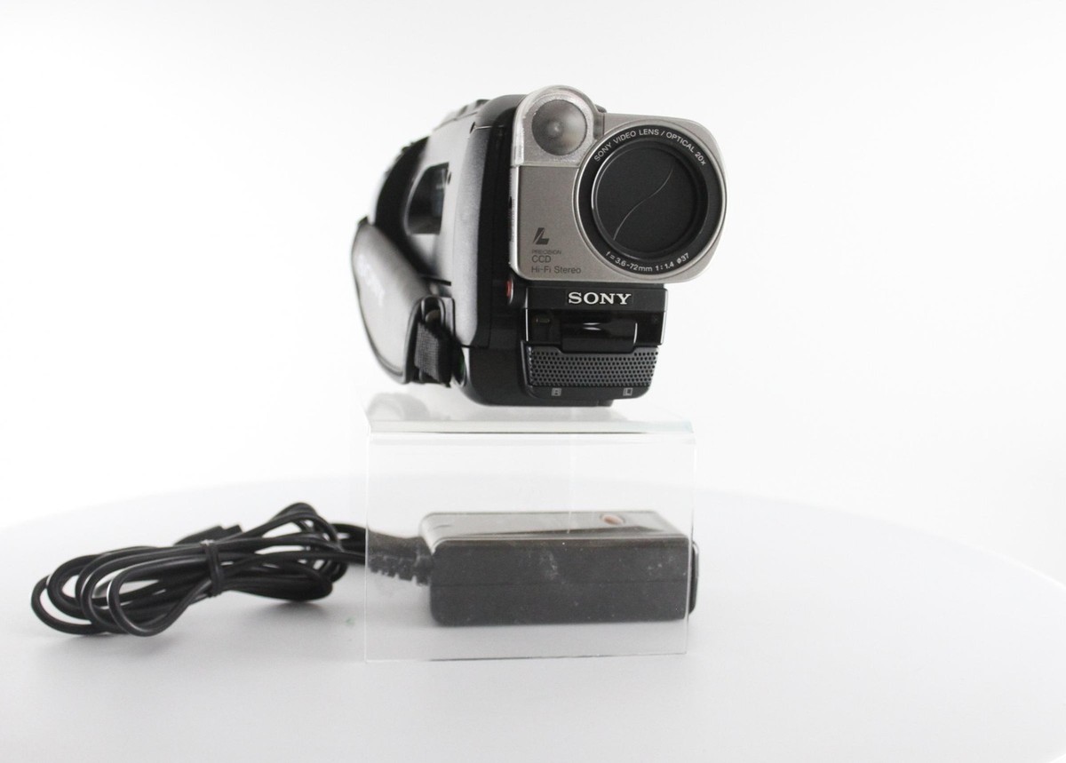 Sony NTSC Handycam Standard 8 Hi8 Camcorder - Video Transfer (CCD