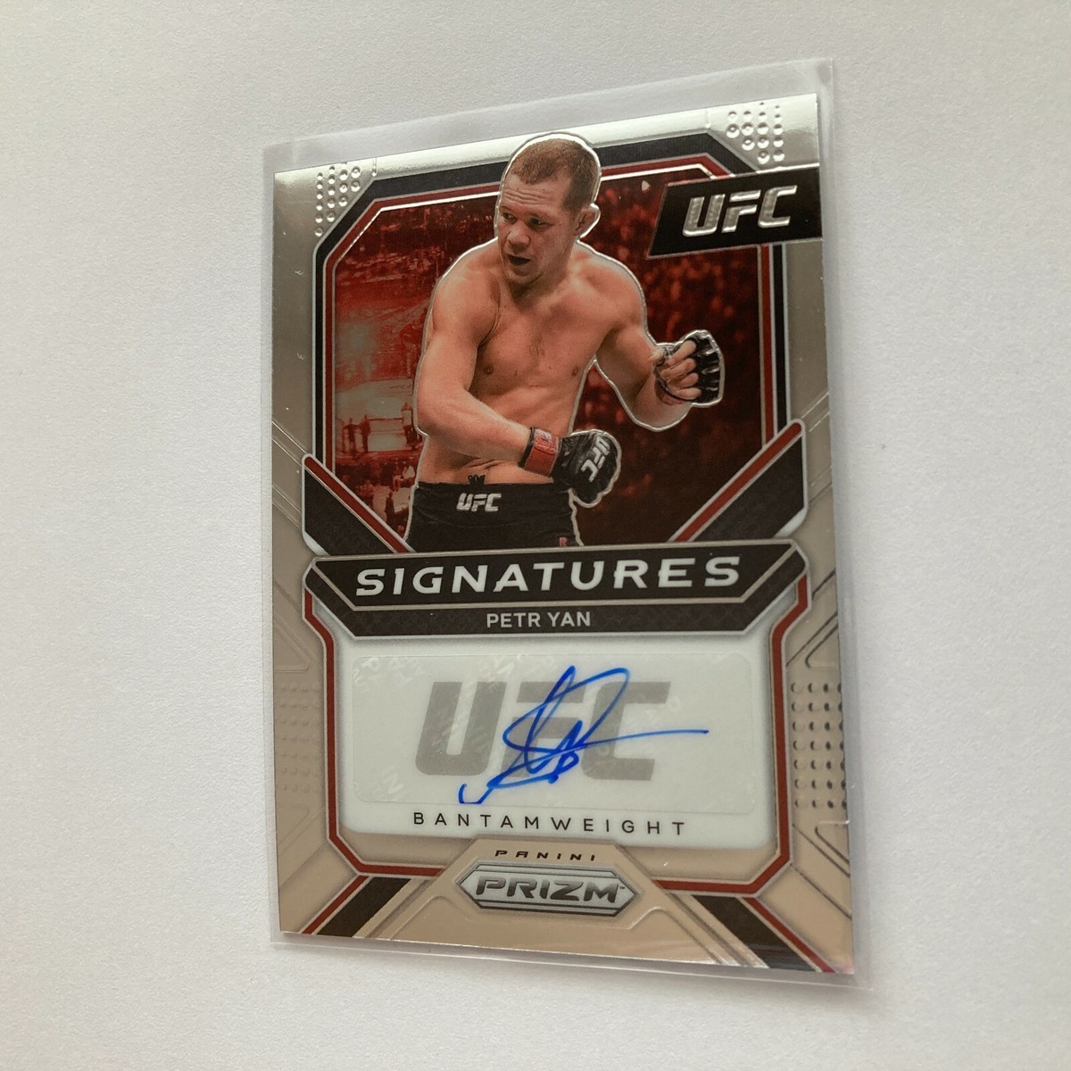 Petr Yan 2021 Panini Prizm UFC Signatures Autograph Auto Card #SG
