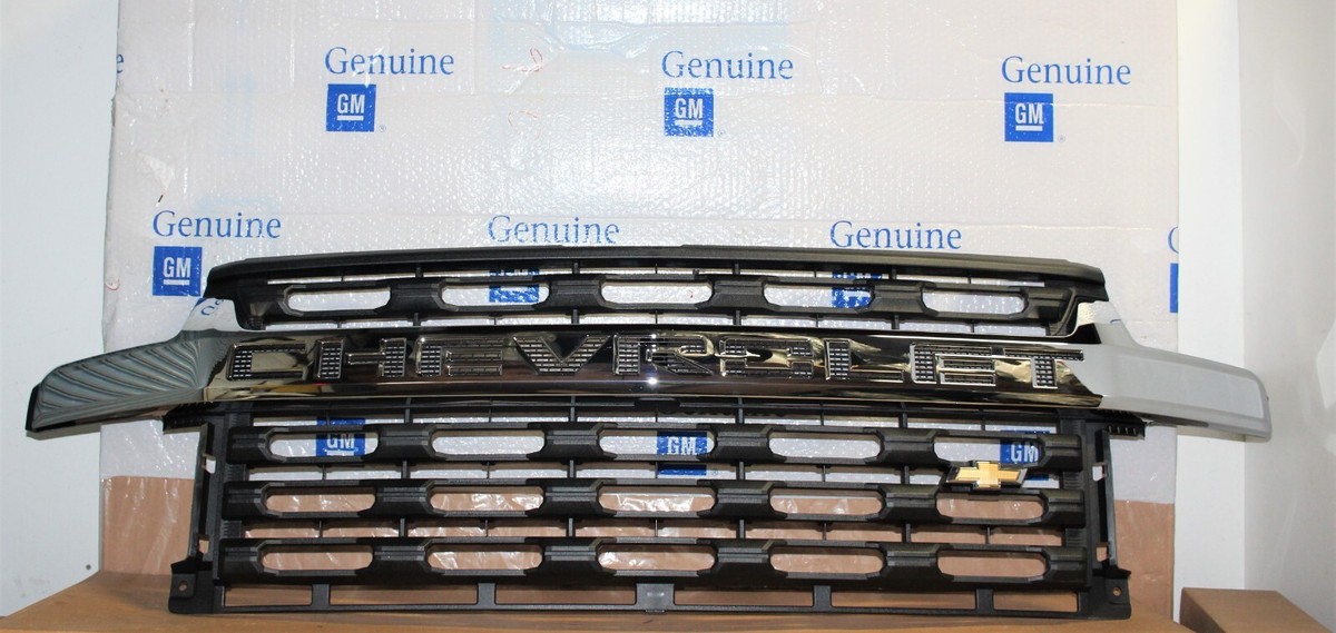 2020 - 2022 Chevy Silverado 2500HD/3500HD Grille Assembly OEM
