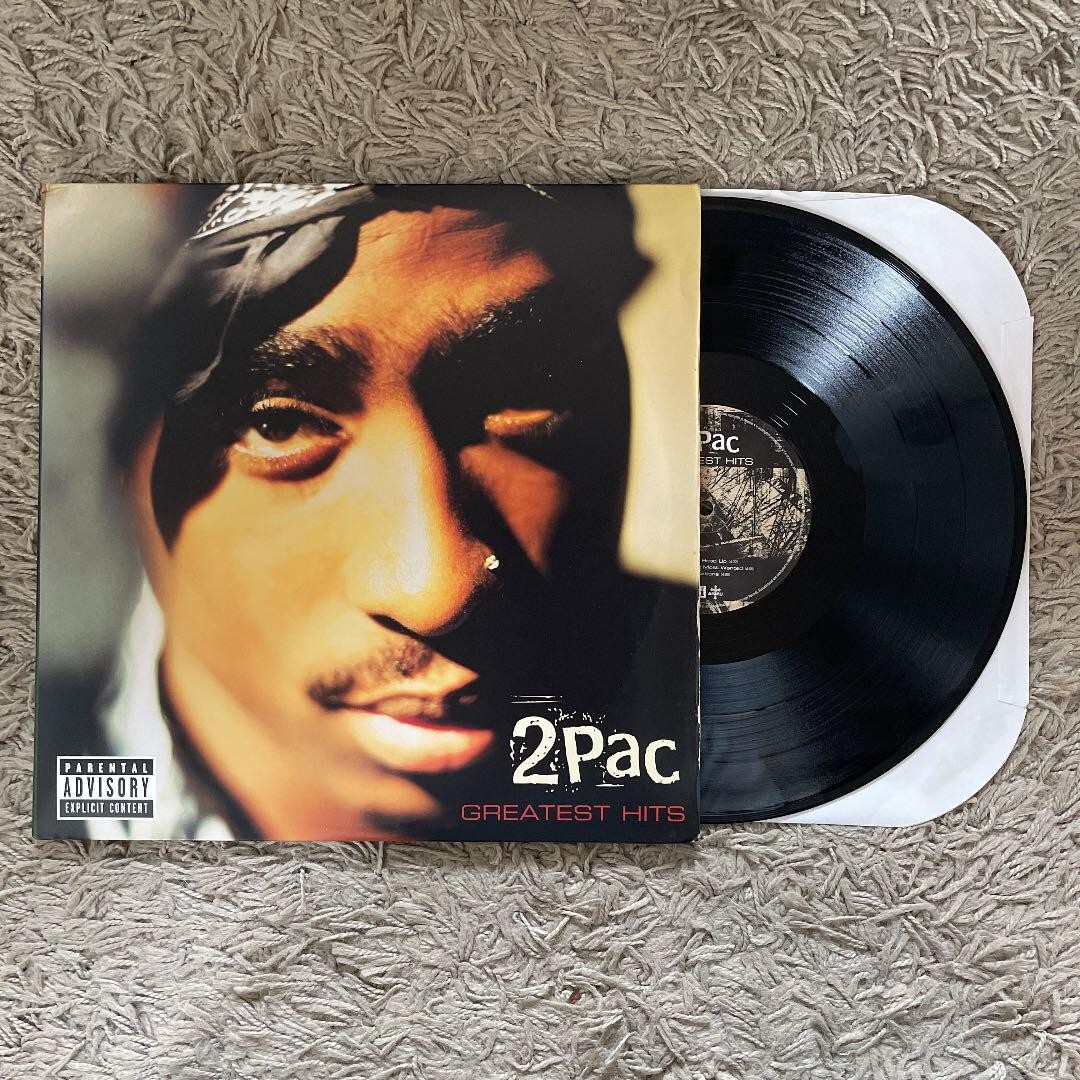 2Pac / Greatest Hits 12