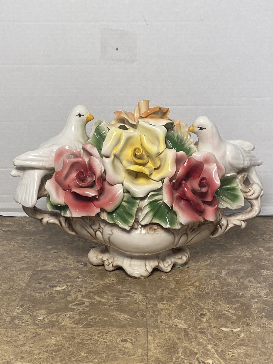 Capodimonte porcelain Italy Large Center Piece Doves Roses and