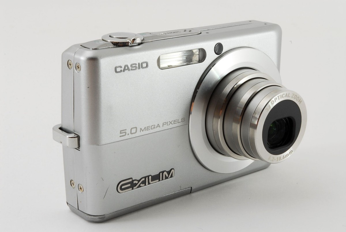 CASIO EXILIM EX-Z500 Silver 5.0MP Compact Digital Camera [Exc+++