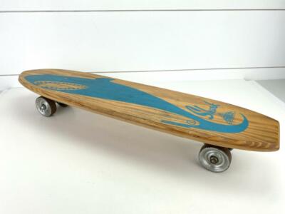 Vintage Nash Surfboards SHARK Wood Skateboard Metal Wheels XLNT