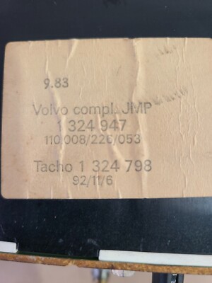 OEM 1981 - 1985 Volvo 244 240 245 Non Turbo Instrument Cluster