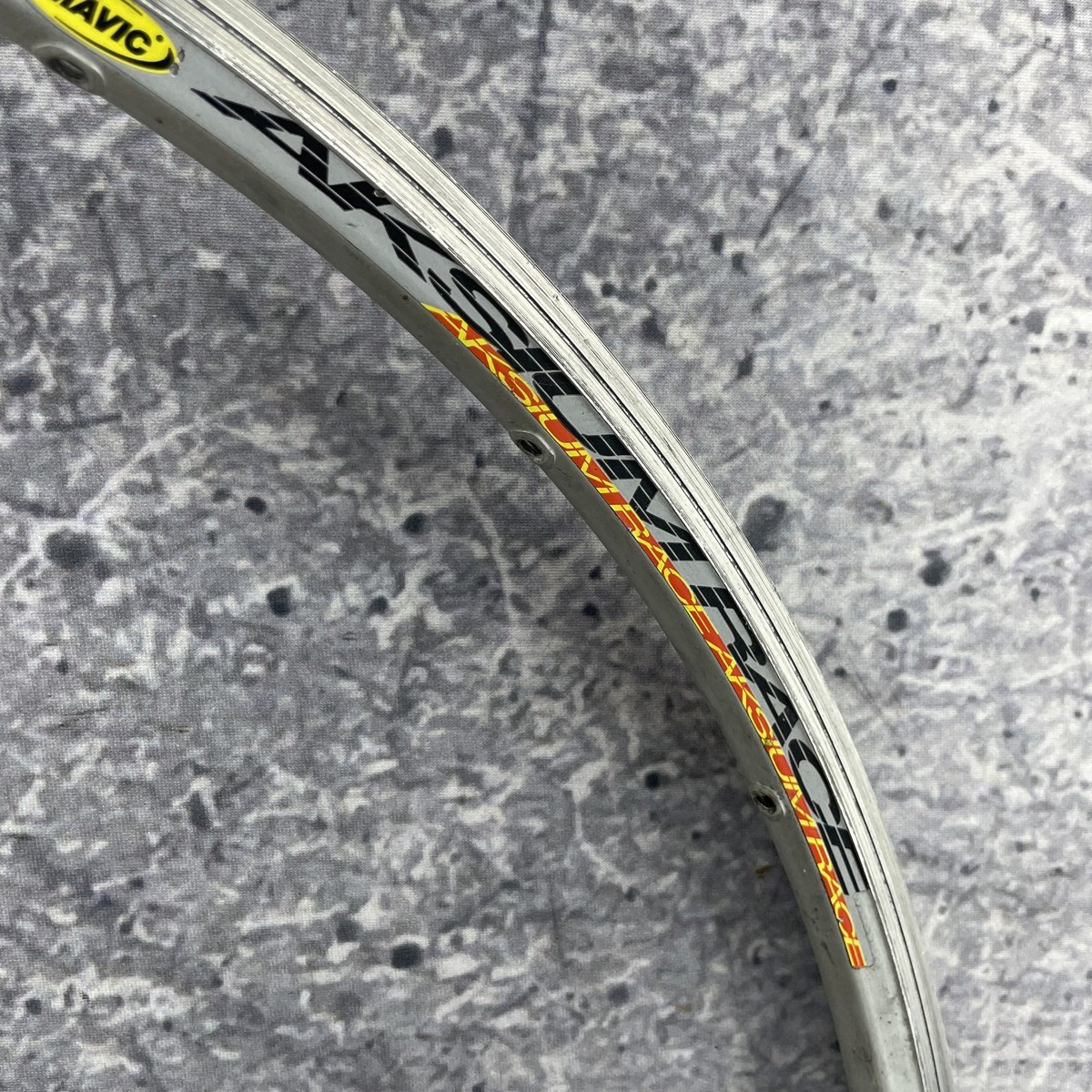 Vintage Mavic Aksium Race 700c Road Bike Rim Alloy 20 Hole 20h