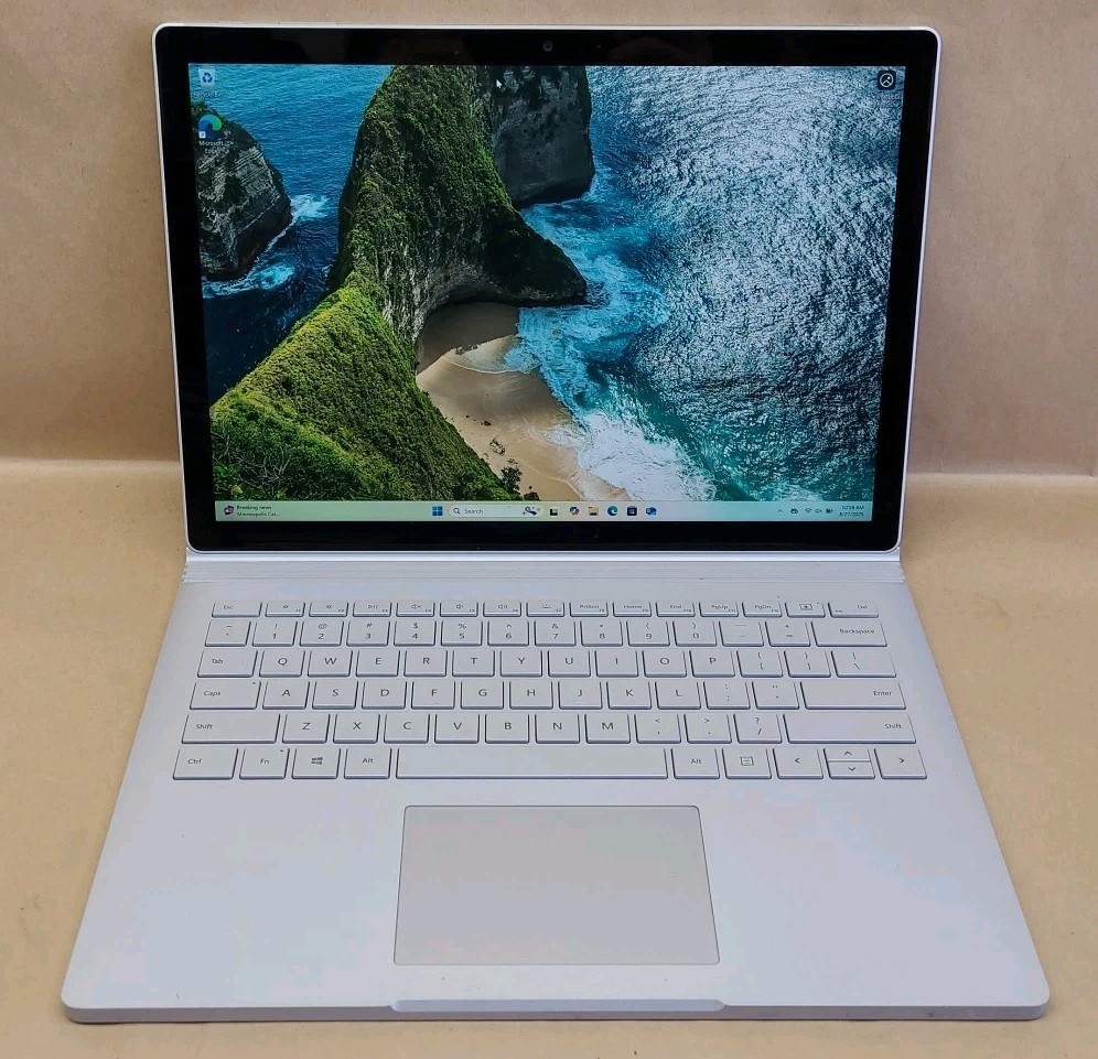 Microsoft Surface Book 2 Intel Core i7-8650U GTX 1050 16GB RAM