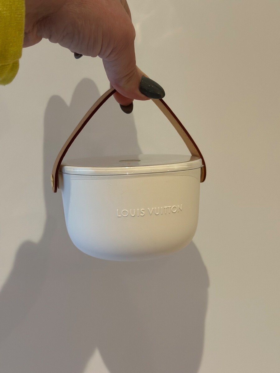 NIB AUTH LOUIS VUITTON L'AIR DU JARDIN FRAGRANCE CANDLE | eBay