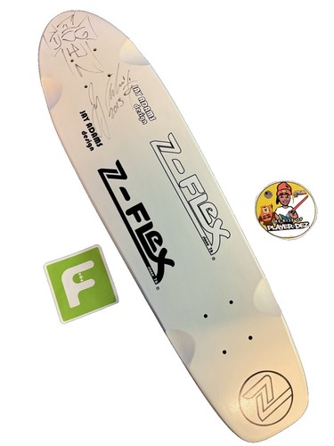 CRYSTAL FLEX CRUISER・SKULLSKATES Skateboard skull skates for