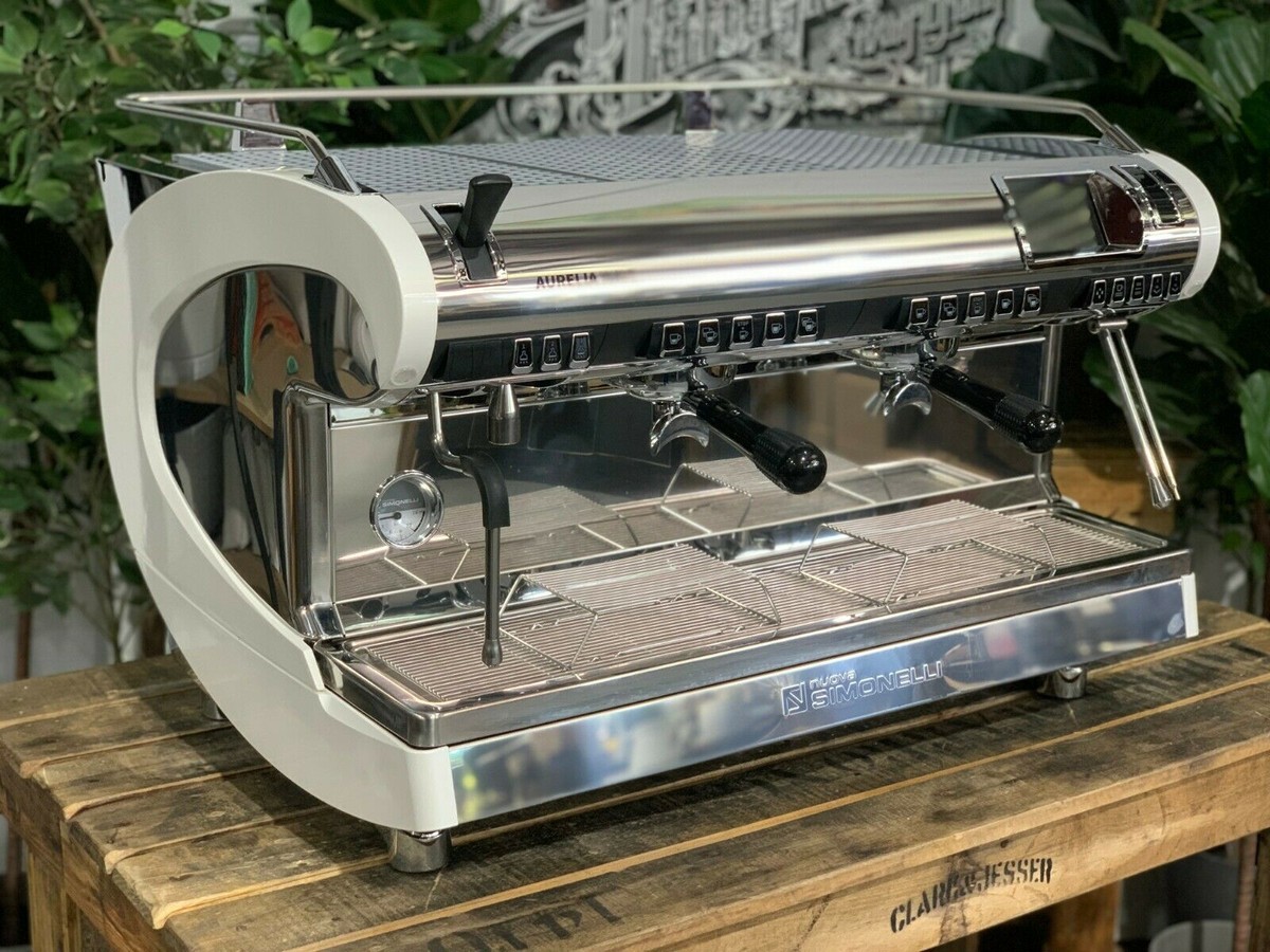 NUOVA SIMONELLI AURELIA WAVE 2 GROUP AUTOSTEAM NEW WHITE ESPRESSO