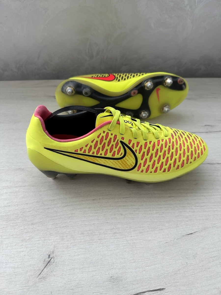 Nike Magista Opus Yellow ACC Football Boots Cleats US8.5 UK7.5