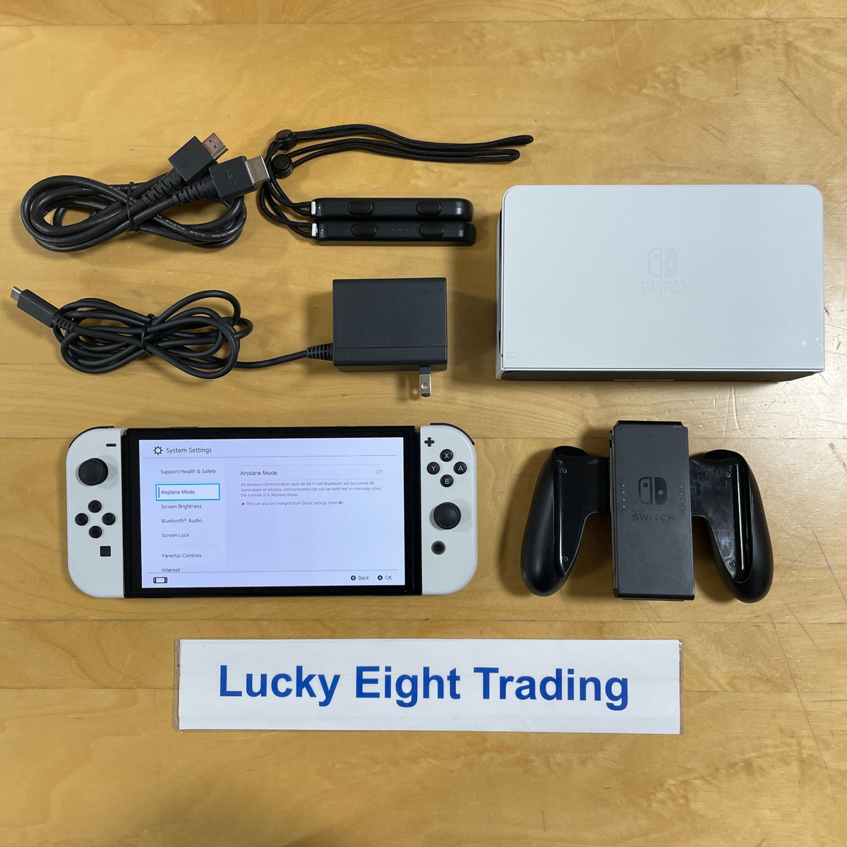 Nintendo Switch OLED Model White 64GB HEG-001 Console with