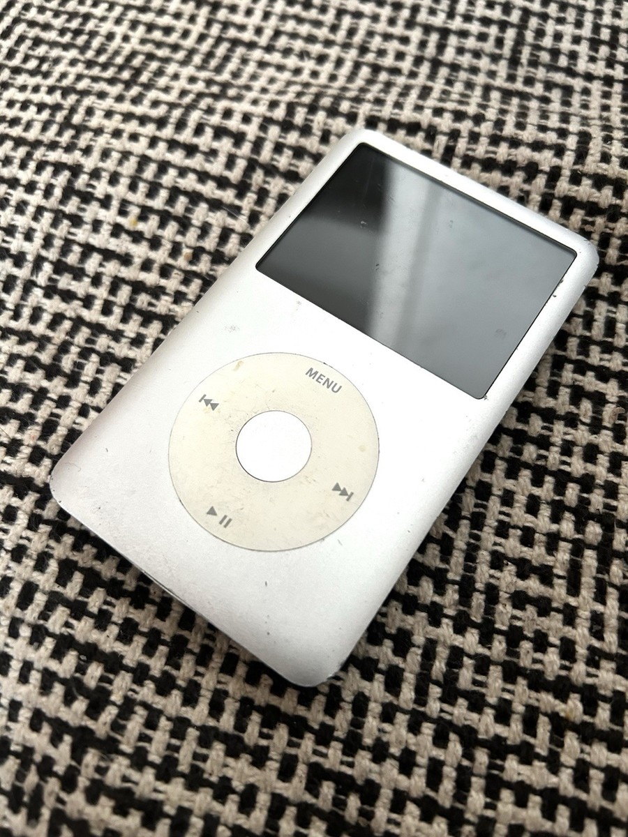 Apple iPod Classic 80GB Silver early 6th generation model Working