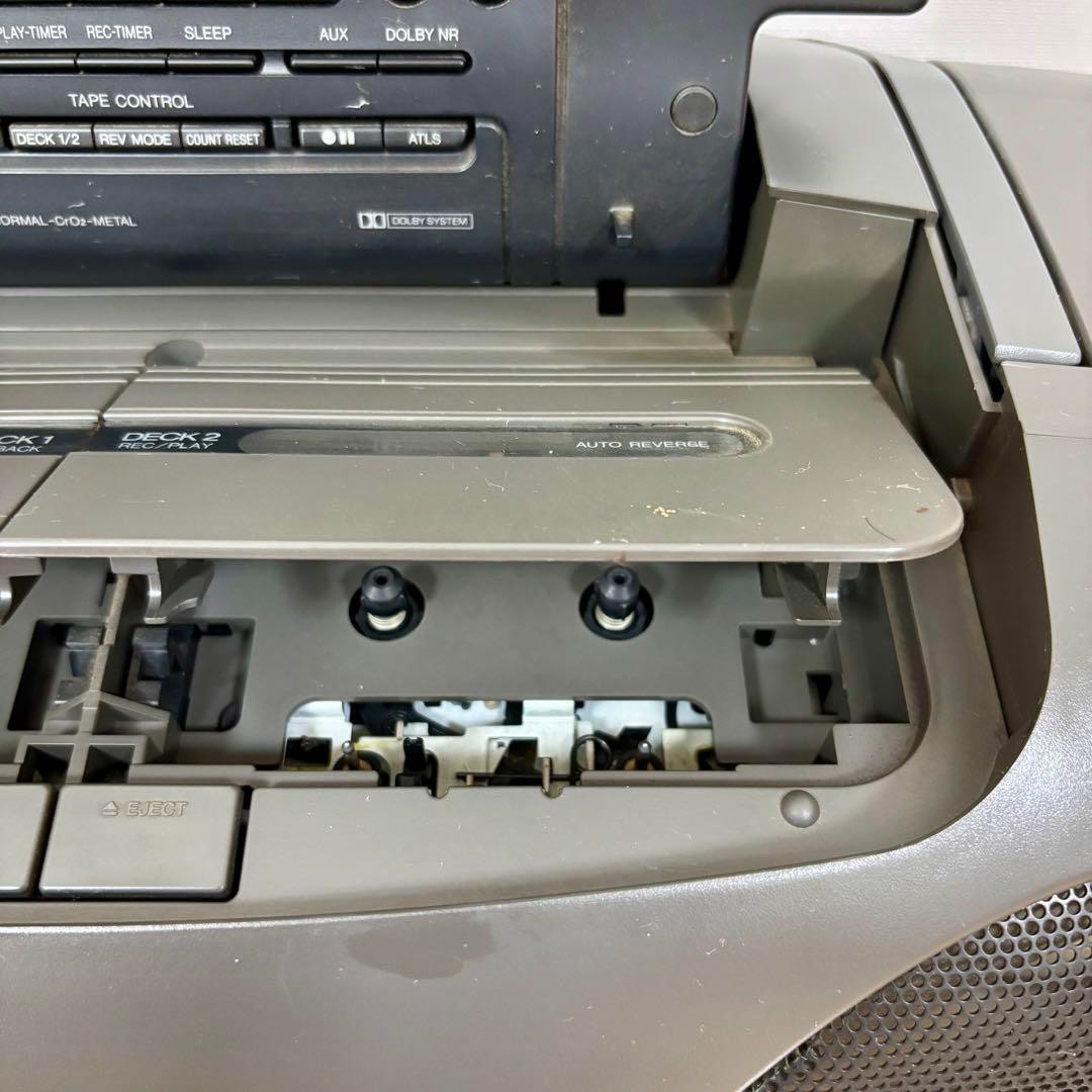 Junk item Panasonic RX-DT909 CD radio cassette player