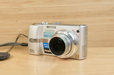 Panasonic Lumix DMC-TZ1 5MP Compact Digital Camera, 10x Optical