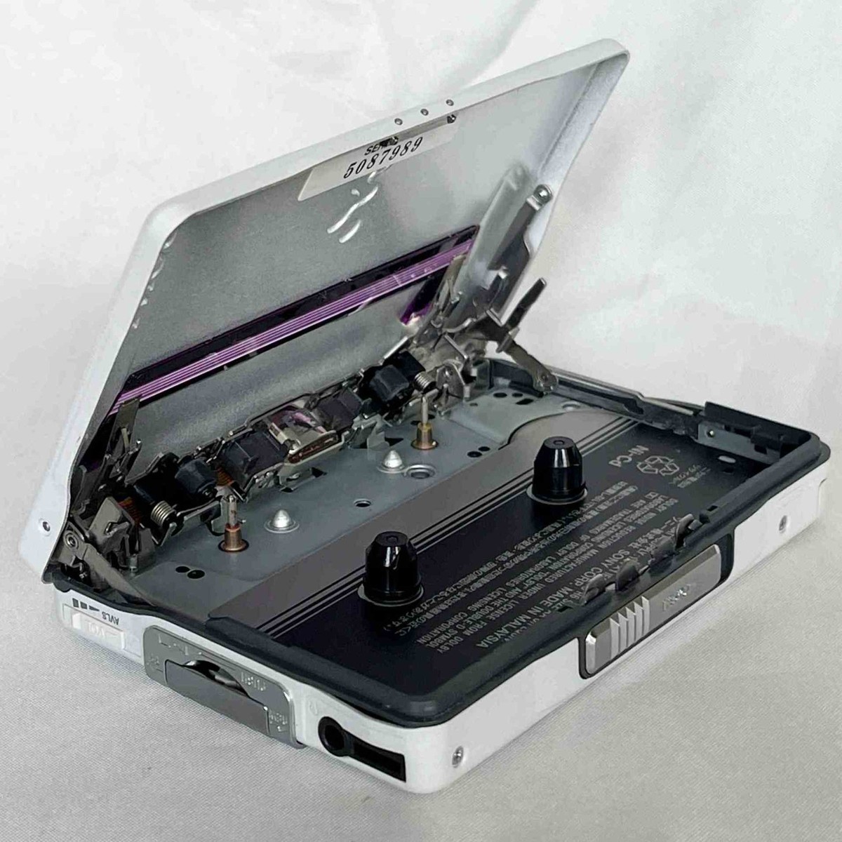 SONY WM-EX910 Walkman White Vintage Cassette Player Tested | eBay