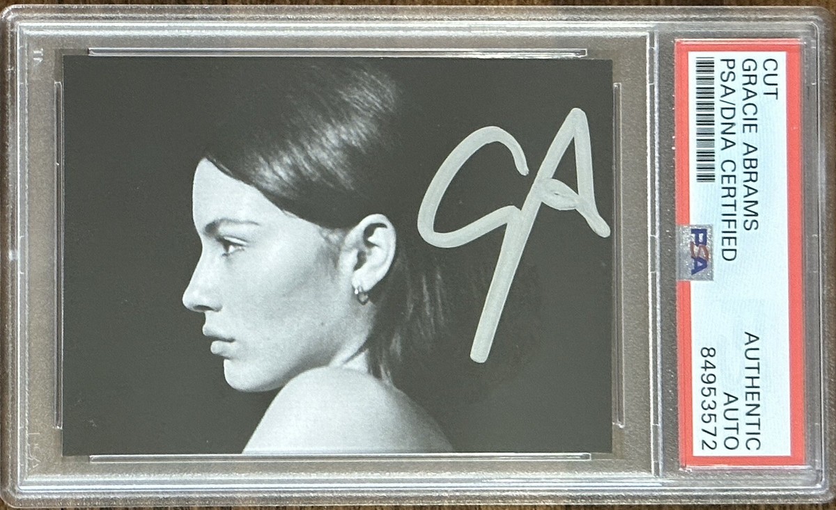 Gracie Abrams Signed Good Riddance CD Photo Autograph PSA DNA