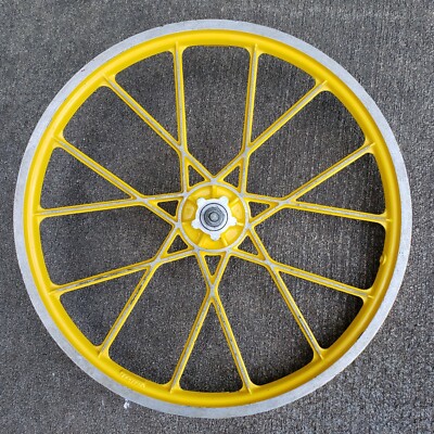 Set of Vintage Lester Aluminum Yellow 17