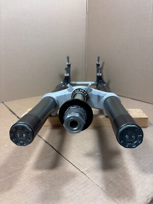 09-12 KAWASAKI ZX6R ZX600R NINJA OEM FRONT FORKS TRIPLE TREE AXLE