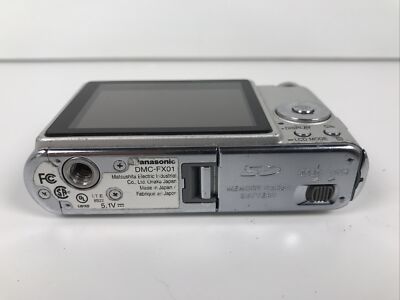 Panasonic Lumix DMC-FX01 6MP 3.6x Optical Zoom Compact Digital