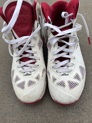 Nike Lebron James 828 White Black Red Miami Heat 441946-100 Shoes