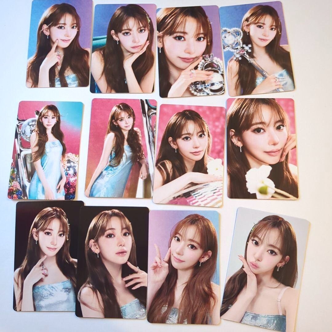 LE SSERAFIM Sakura EASY CRAZY HOT TOUR JAPAN Random Official