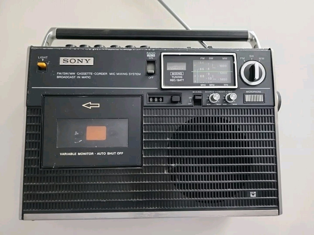 SONY CF-1780 Radio Cassette Player AM FM Vintage Working Retro