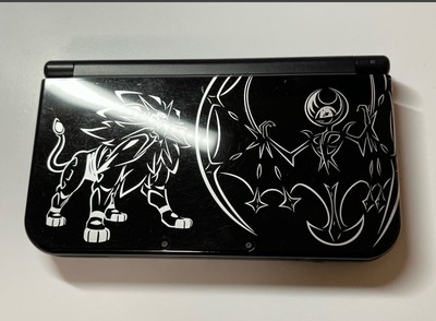 Nintendo 3DS XL Pokemon Sun & Moon Solgaleo Lunala Edition Console