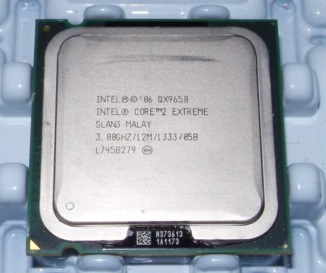 Intel Core 2 Extreme QX9650 Core 2 Extreme LGA 775/Socket T