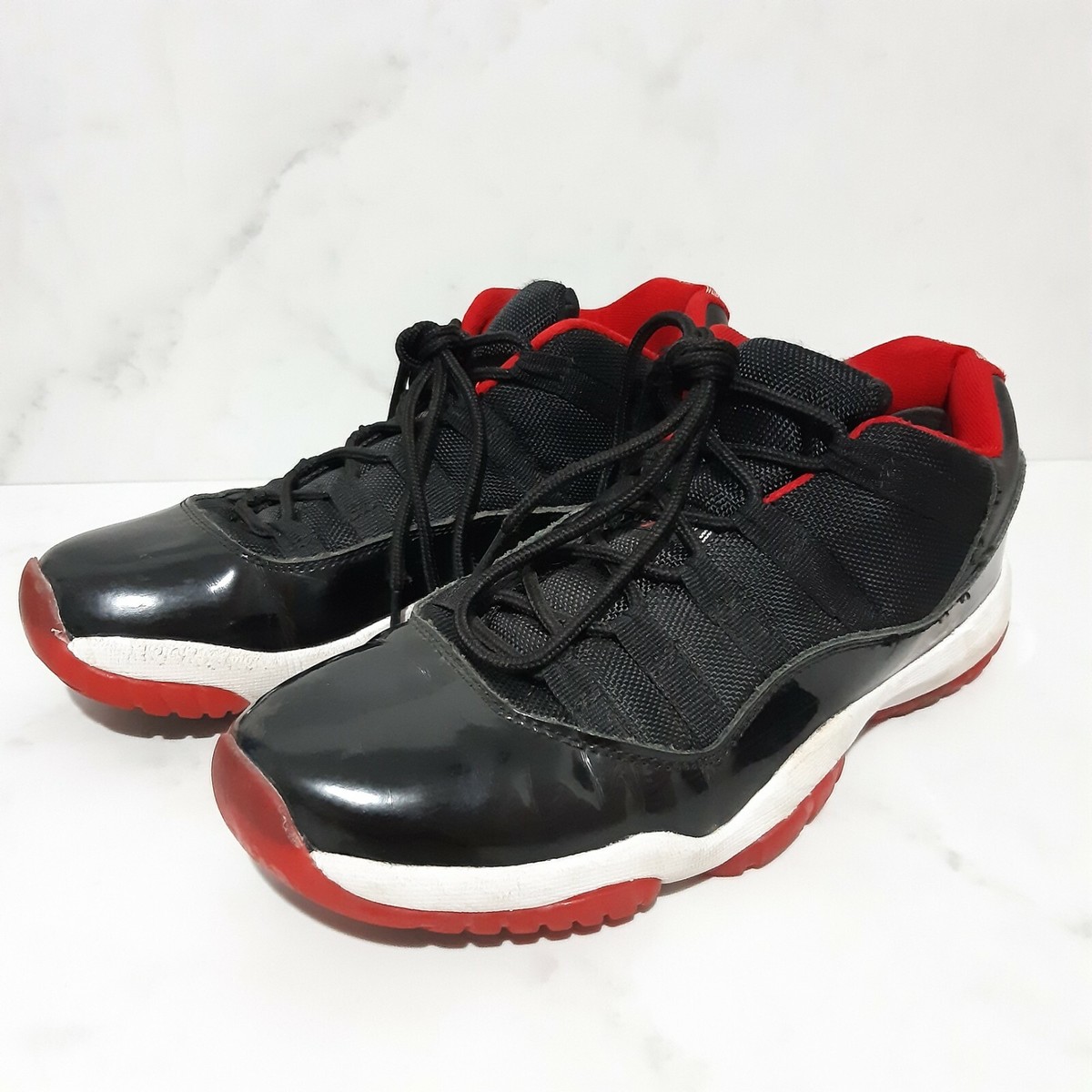 Air Jordan 11 Bred Low AJ11. Size US9.5 Black & Red 136046-006 | eBay