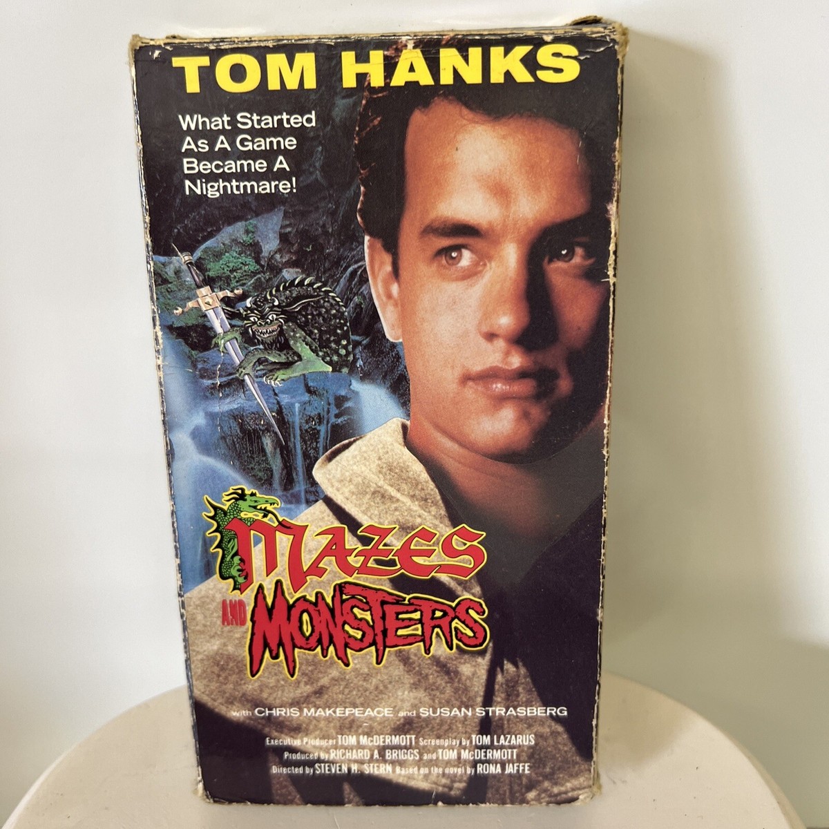 Mazes and Monsters (VHS, 1982/1992) Tom Hanks Fantasy Sci-Fi Edde