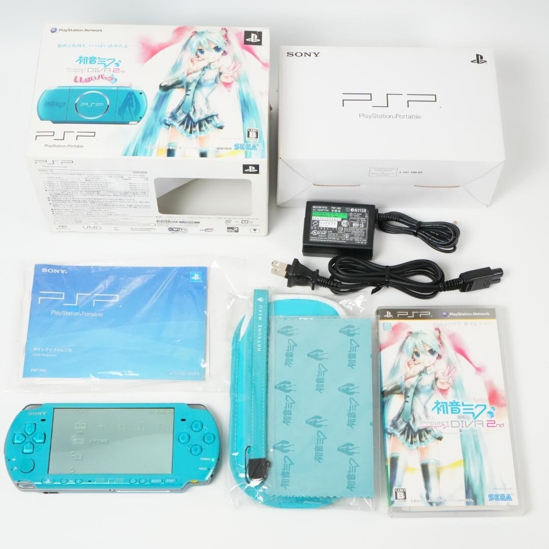 Sony PSP 3000 Console Hatsune Miku Project DIVA 2nd Ippai Pack