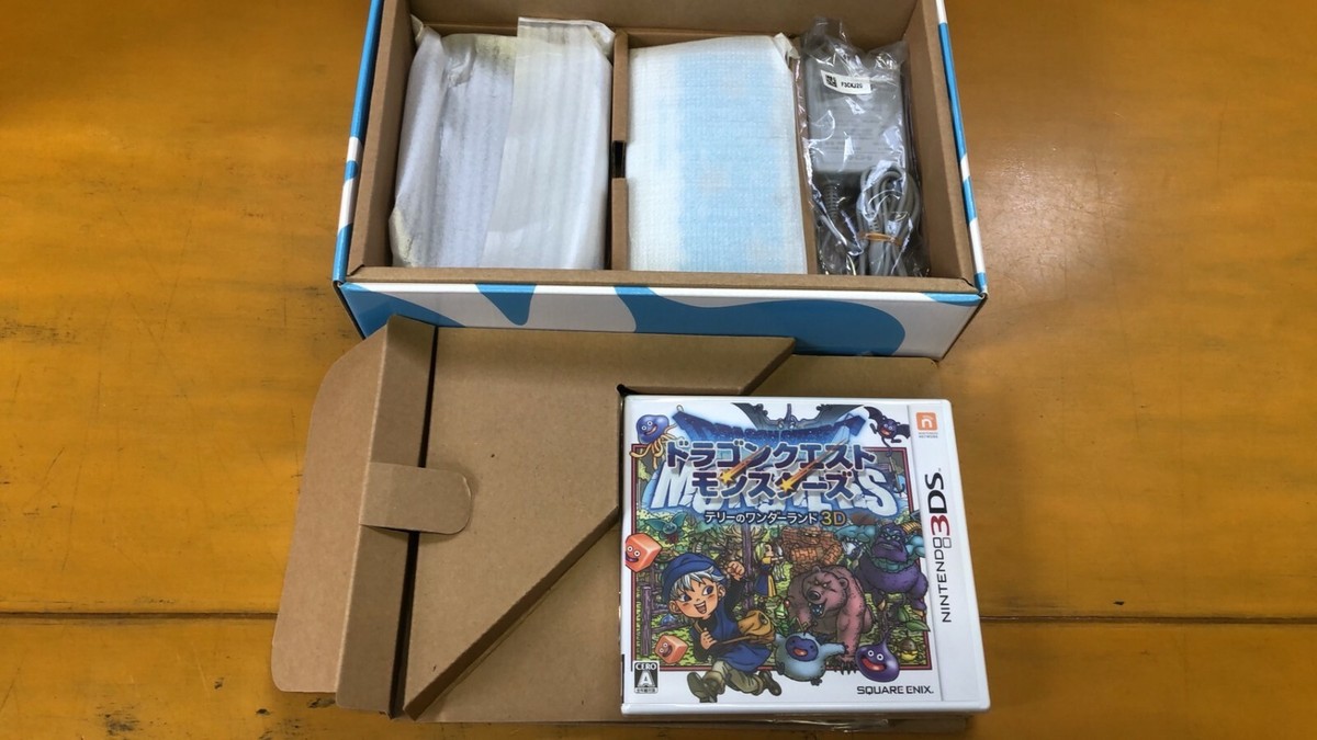 Dragon Quest Monsters Terry's Wonderland 3D Special Pack Console