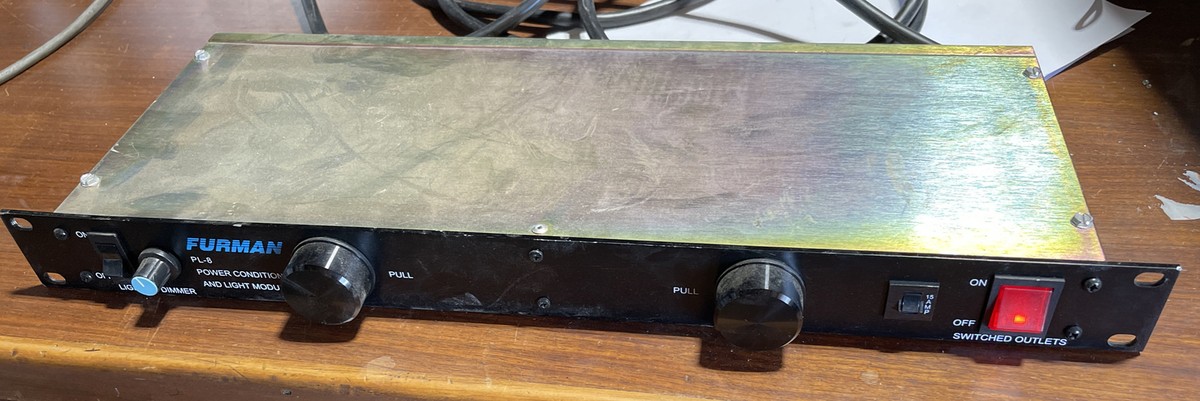 Furman PL8 Power Conditioner and Light Module. Used | eBay