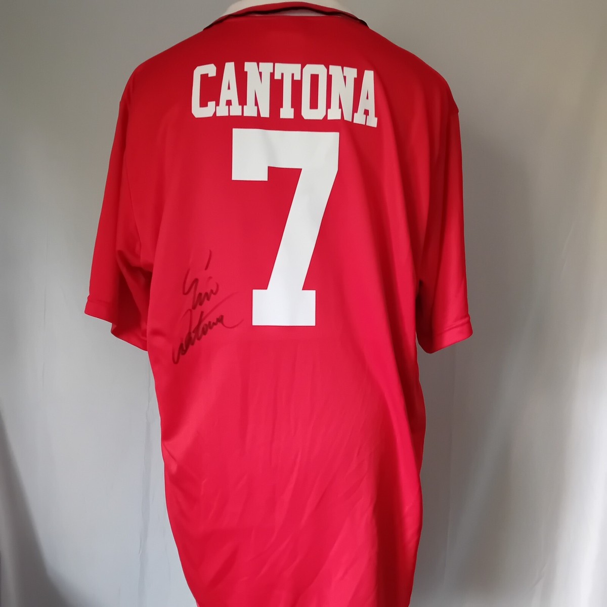 Manchester United Number 7 92 94 Retro Shirt Signed Eric Cantona