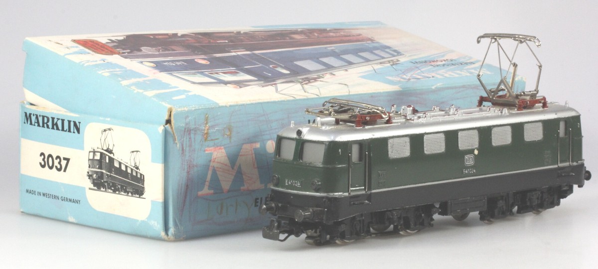 Marklin・メルクリン #3037 DB E41 024 - ドイツ国鉄電気機関車（完動