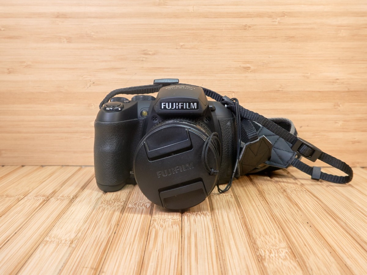 Fujifilm FinePix HS25 EXR 16MP Digital Camera, 30x Optical Zoom | eBay