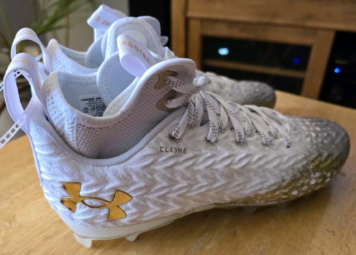 Under Armour Unisex Spotlight Clone 3.0 White Gold Football Cleats