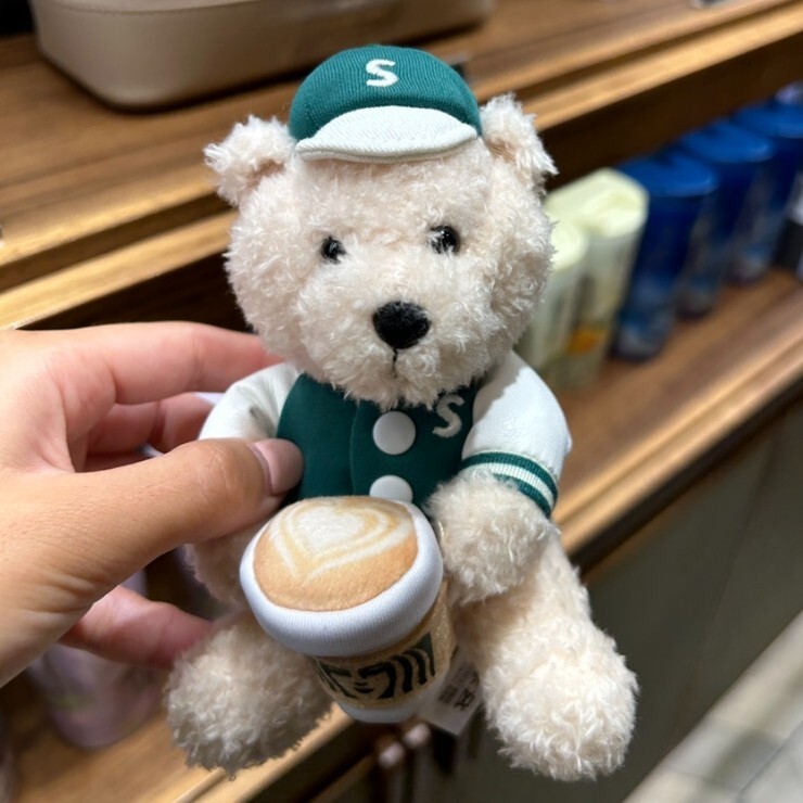 Starbucks 1st Store in Korea (Ewha) Commemoration Bearista Bear