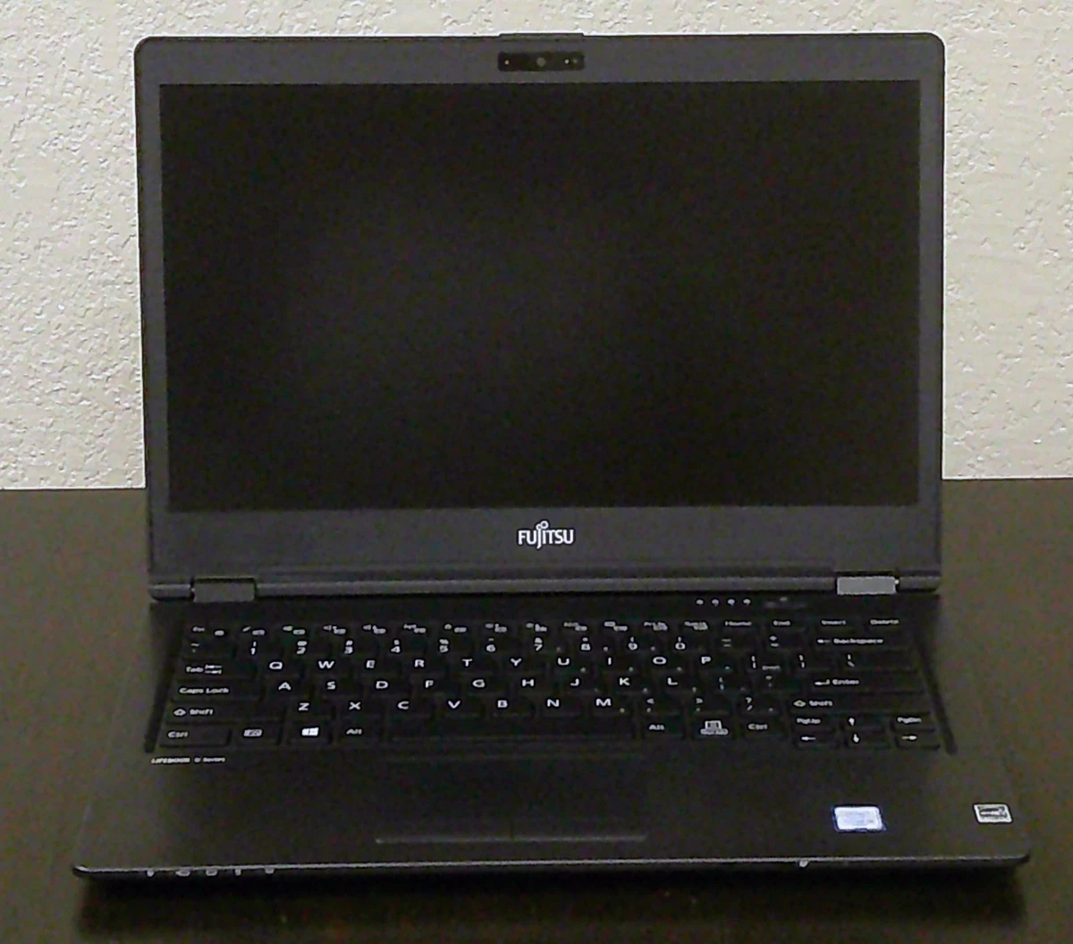 Fujitsu Windows 10 PC Laptops & Netbooks 256 GB SSD Capacity for