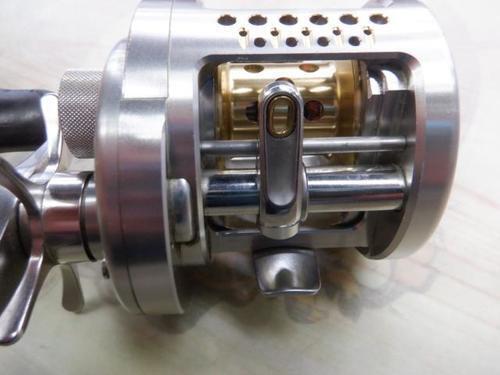 Shimano Calcutta Conquest 250DC Right-hand reel Excellent used