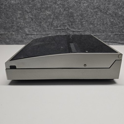 Technics Quartz Direct Drive Automatic Turntable System (SL-J2