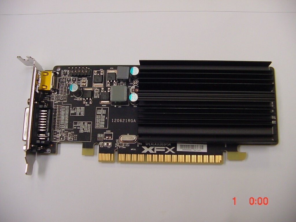 XFX HD-545X-CL 5450 650M DDR3 2GB VIDEO Graphics CARD Low Profile
