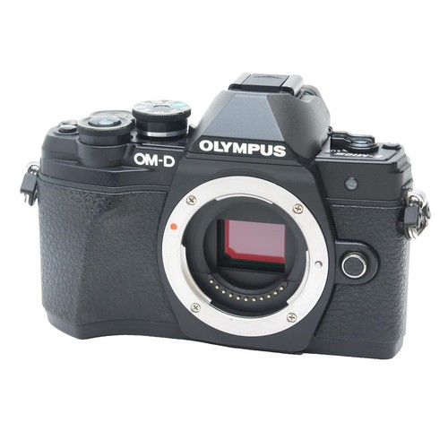 Olympus OM-D E-M10 Mark I 16.0MP Digital Camera Zuiko 14-42mm & 40